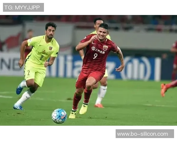 2019年浦和红宝石对阵上海上港的精彩对决回顾与分析